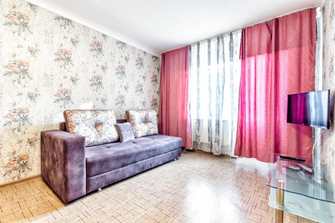 433 Lighthouse Apartments Arbat - Traveler'S Choice Almaty Eksteriør billede